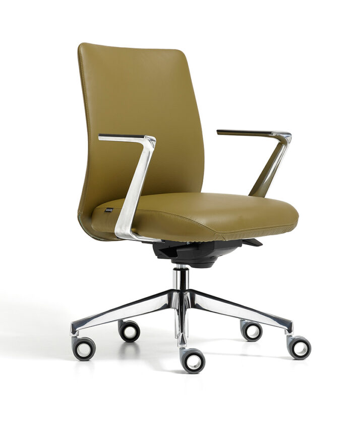 Jul Low Backrest